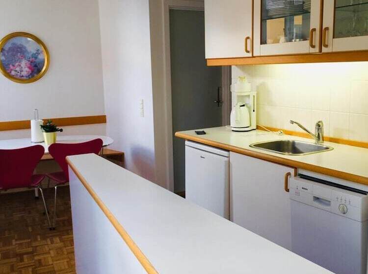 City Hotel Apartments