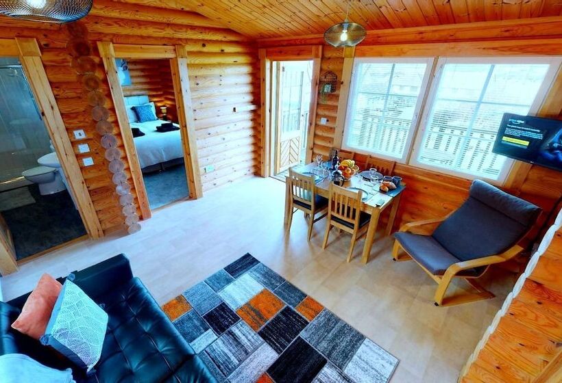 Croyde Ranch Chalet 2 Bedrooms