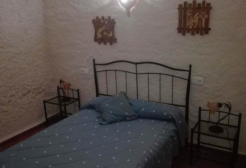 Cuevas La Solana