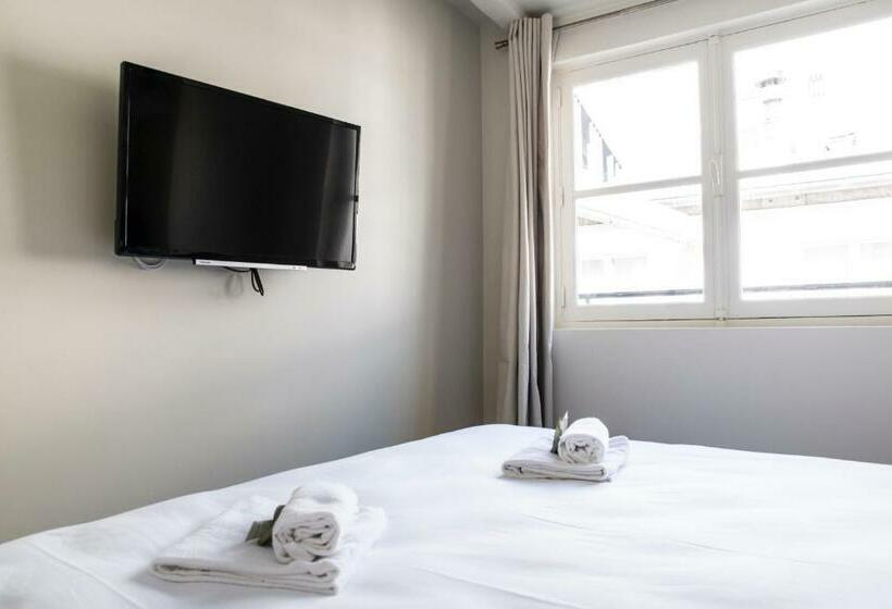 Dreamyflat   Archives