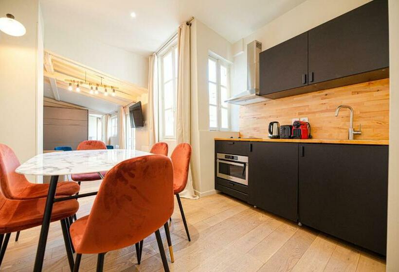 Dreamyflat   Archives