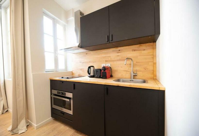 Dreamyflat   Archives