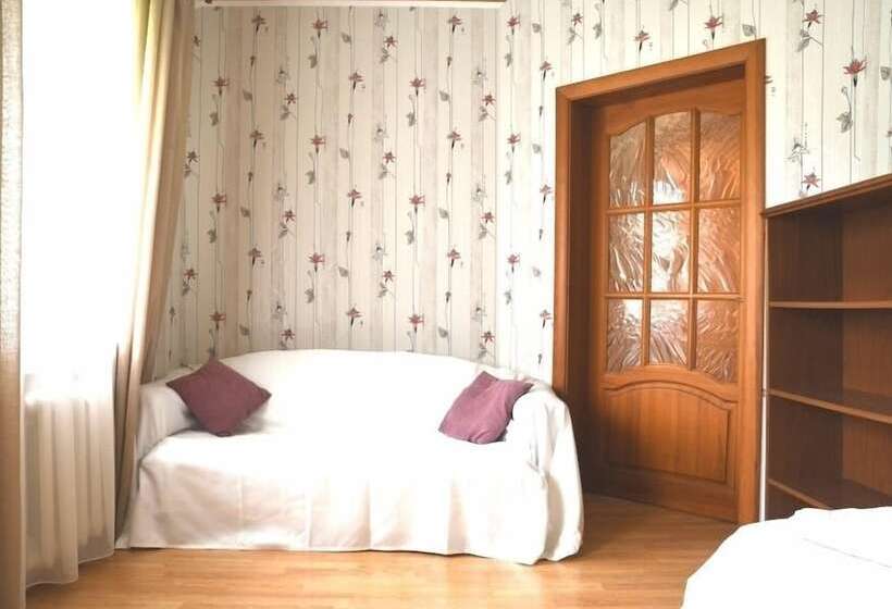 Guest House Home Hostel