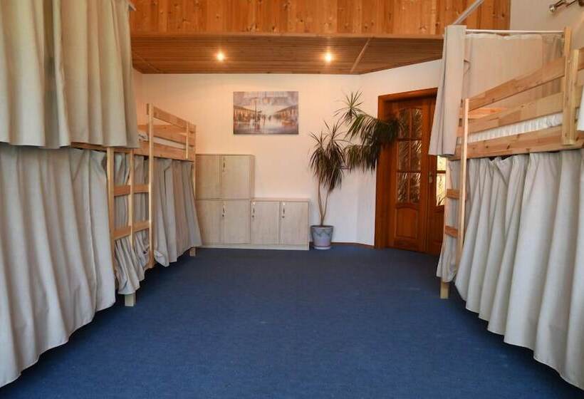 Guest House Home Hostel