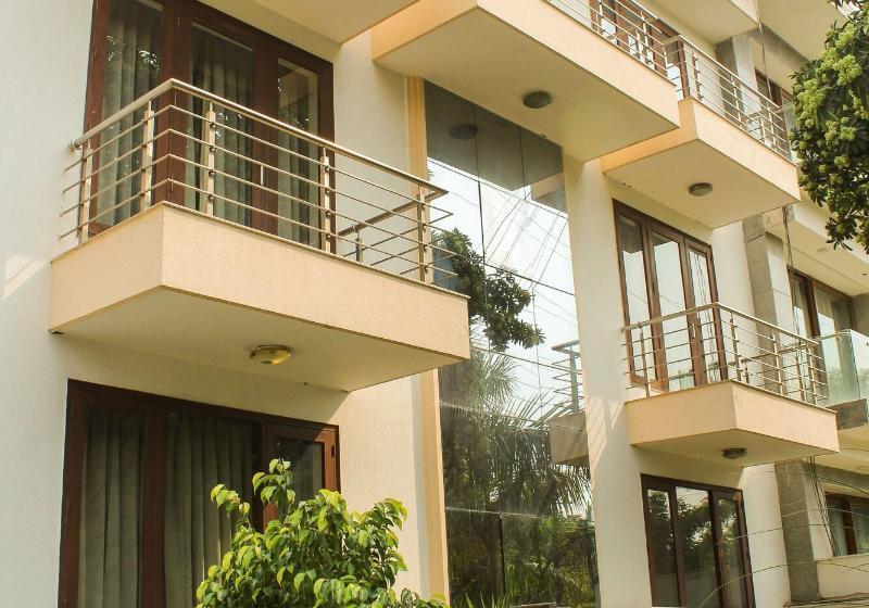 Hotel Asian Suites  The Pearl A586