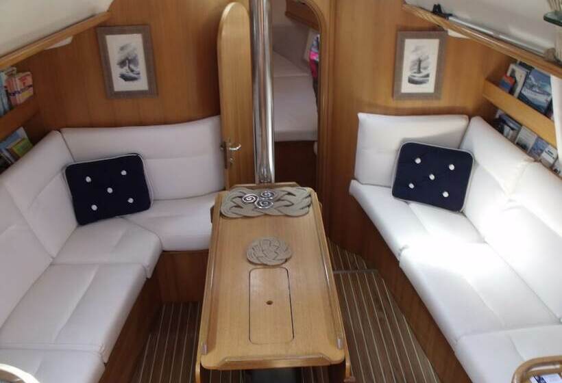 فندق Boat Voilier Atlantis