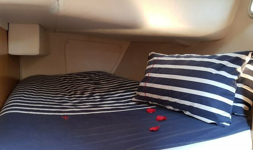 فندق Boat Voilier Atlantis