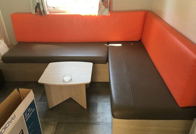 Отель Busard Des Roseaux