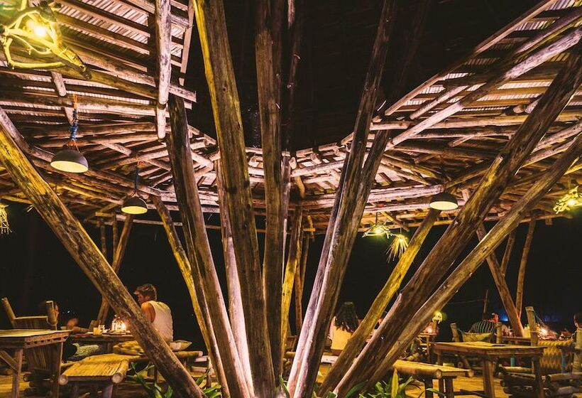 هتل Dryft Darocotan Island