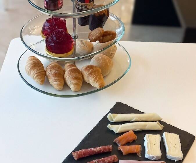 هتل Estoril Luxury Suites & Spa