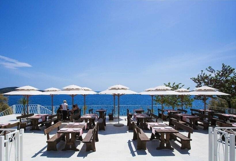 فندق Happy Camp In Amadria Park Camping Trogir