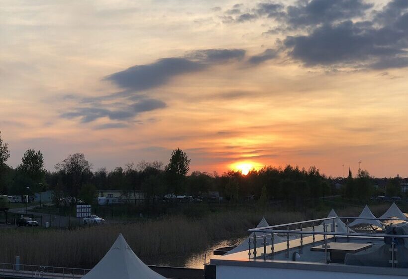 فندق Hausboot Harmonie