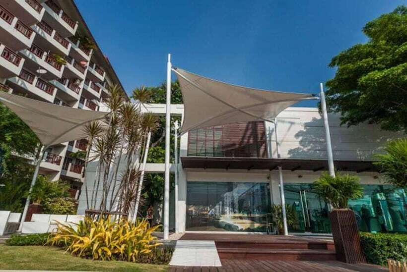 Отель Many Holiday Caribbean Resort