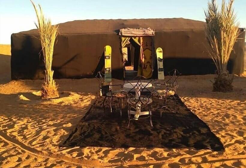 호텔 Merzouga Online Camp
