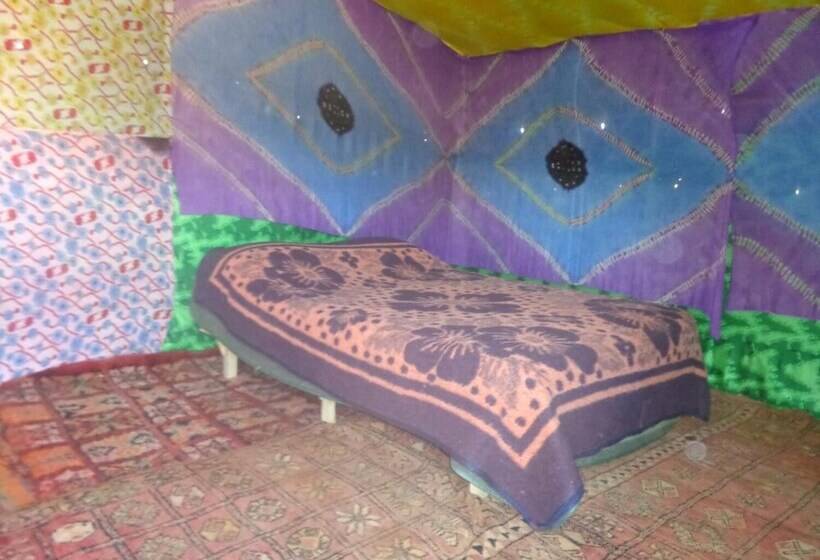 호텔 Merzouga Online Camp