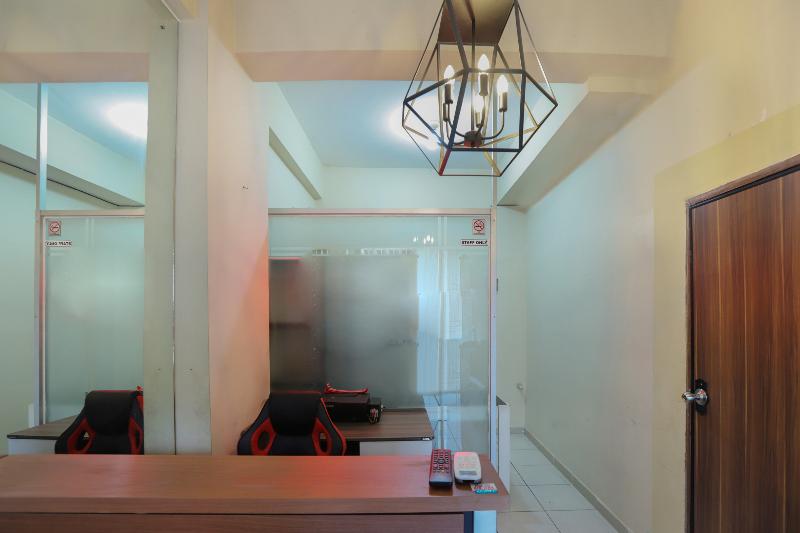 Отель Oyo 2103 Lauv Room 2 Grand Centerpoint