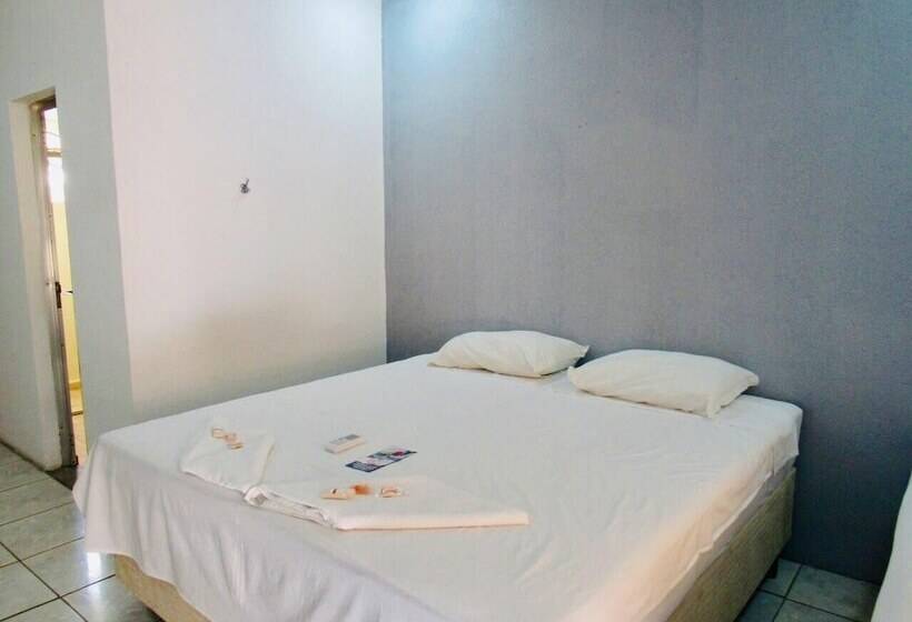 בית מלון כפרי Sulmaré 2