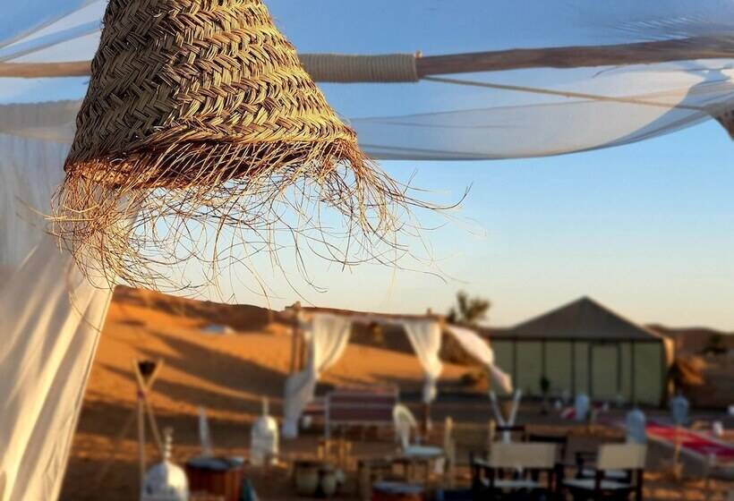 هتل Tangerine Sky Camp