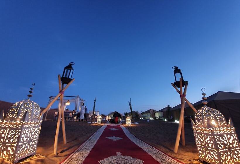 هتل Tangerine Sky Camp