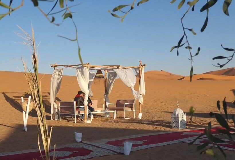 هتل Tangerine Sky Camp