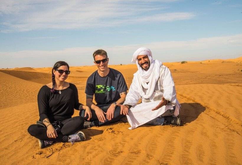 هتل Tangerine Sky Camp