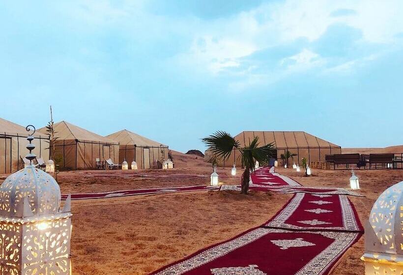 هتل Tangerine Sky Camp