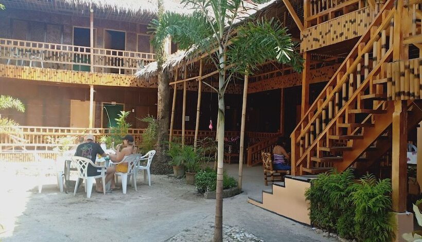 Hotel The Orchids Private Villa