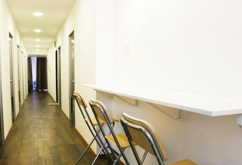 Отель Thekatil Kelana Jaya