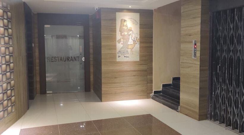 ホテル Venkateshwara Mitra Residency