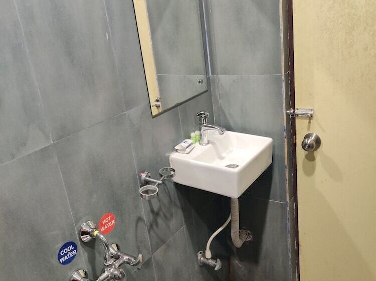 ホテル Venkateshwara Mitra Residency