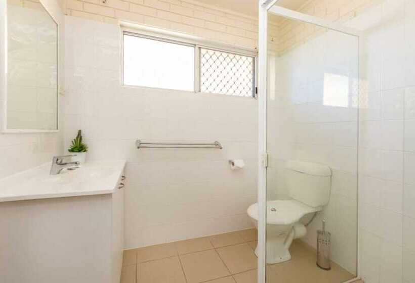 Lyrona 3/35 Avocet Parade