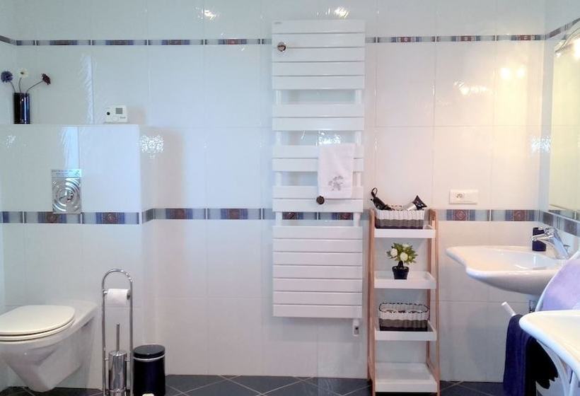 Maison Indépendante De 2 à 6 Personnes