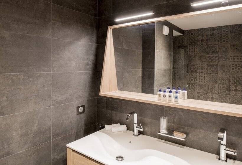 Mammoth Lodge Penthouse T5 D13