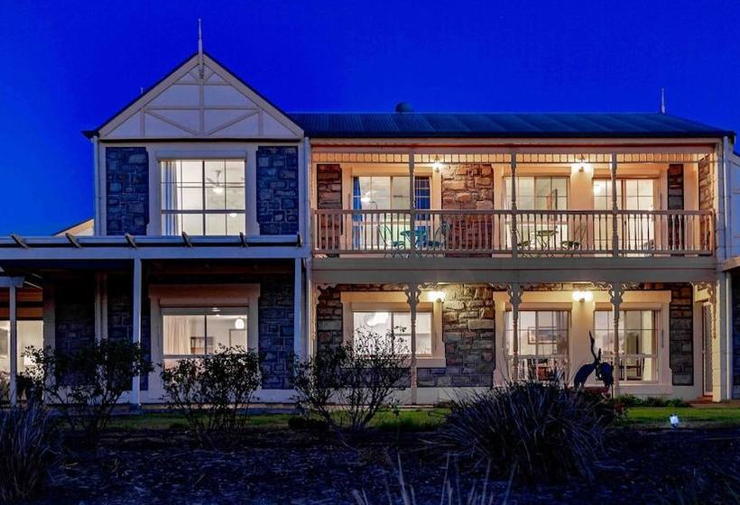 ペンション Angaston House