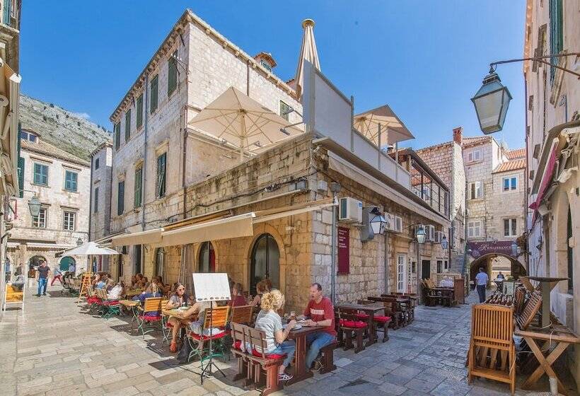 بنسيون Apartment & Room Joy