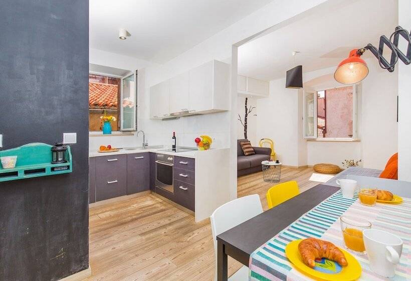 بنسيون Apartment & Room Joy