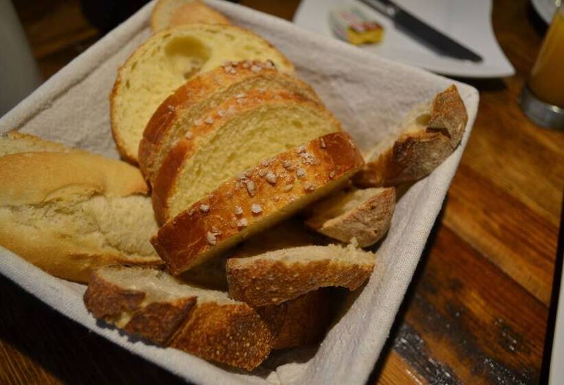 Пансион Chambres D Hôtes Maison De La Vigne