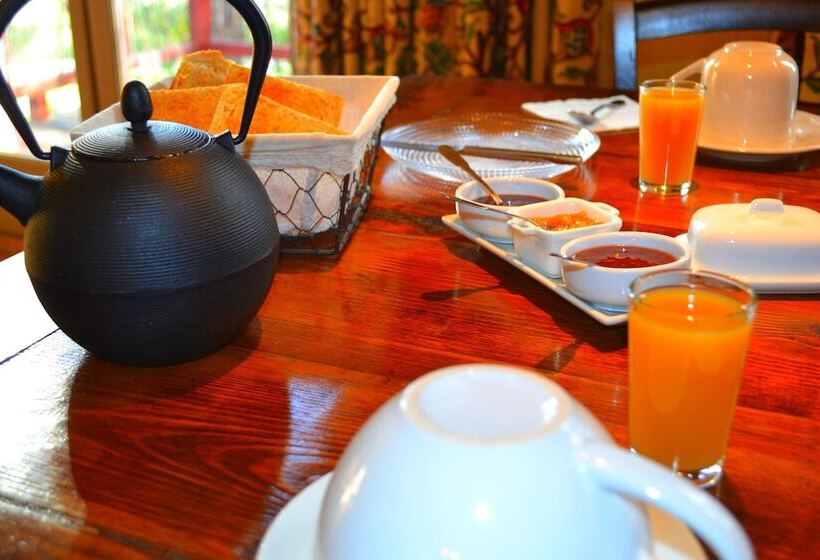 Пансион Chambres D Hôtes Maison De La Vigne