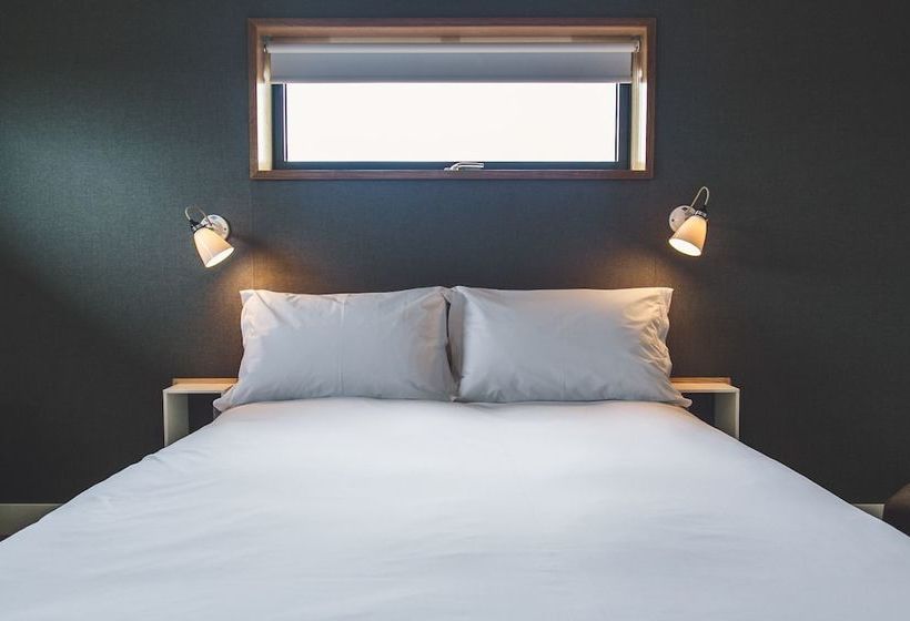 Пансион Jog Lodge 12  3 Bed Seaview