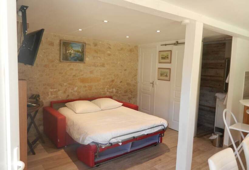 ペンション La Gueriniere Guest House