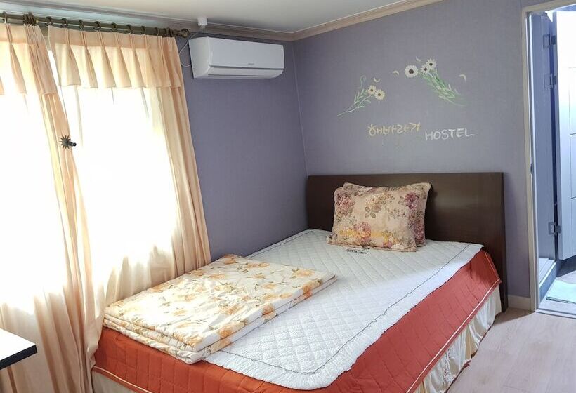 פנסיון Muju Haebaragi Hostel