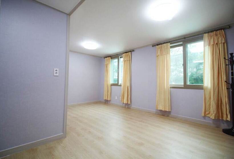 膳宿费 Muju Haebaragi Hostel