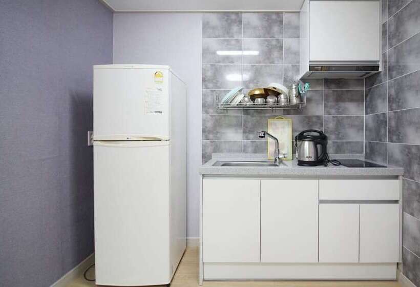 פנסיון Muju Haebaragi Hostel