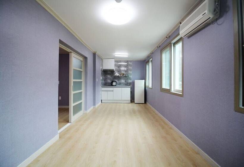 פנסיון Muju Haebaragi Hostel