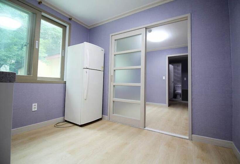 פנסיון Muju Haebaragi Hostel