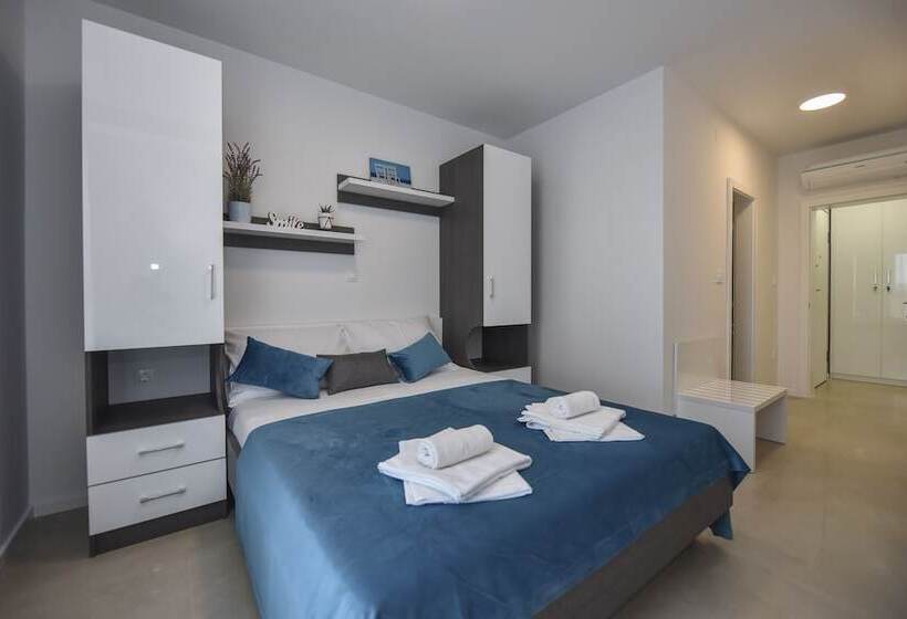 펜션 Pool Apartments & Rooms Mare