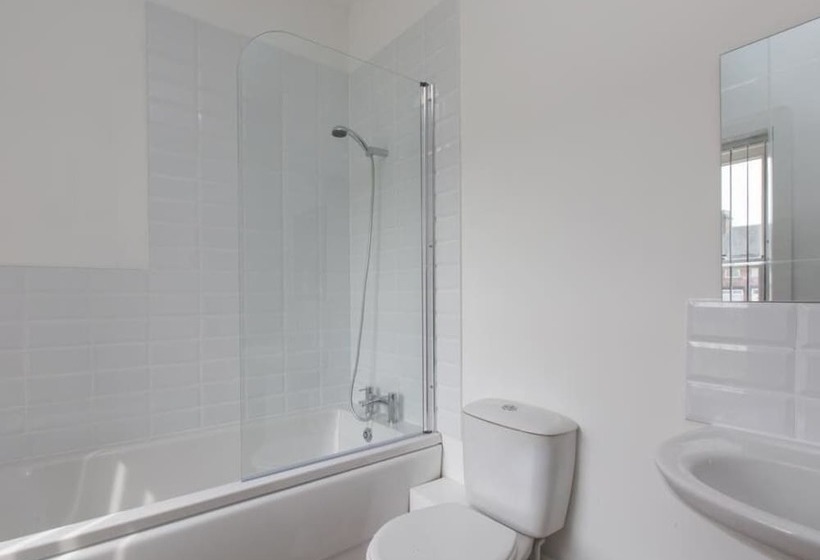 פנסיון Townhouse @ Balfour St