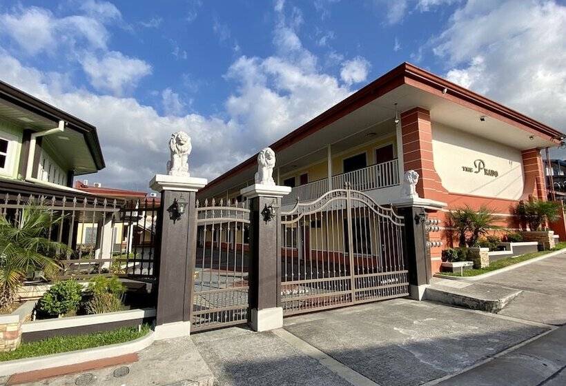 Prado Inn & Suites