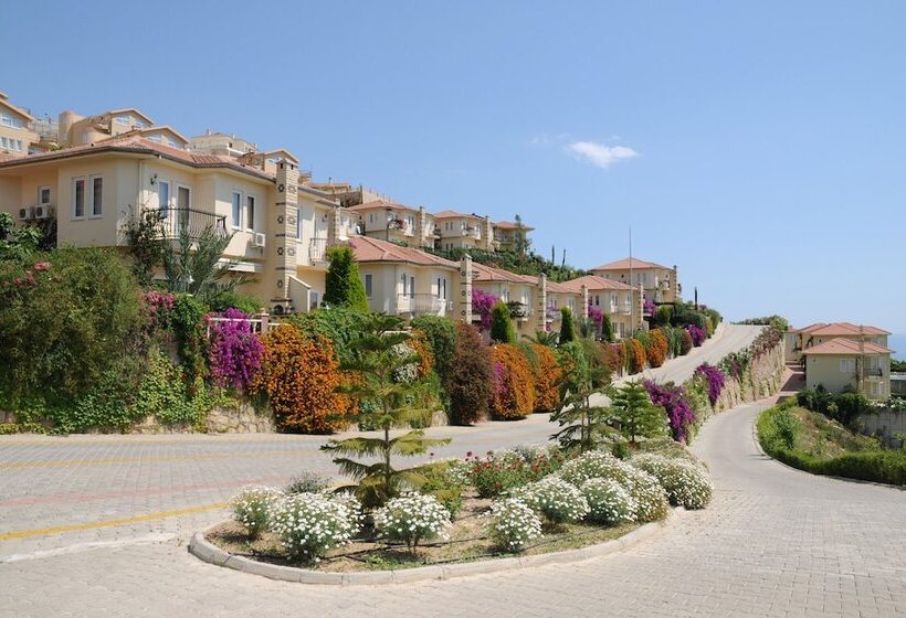 住所  Goldcity Holiday Homes