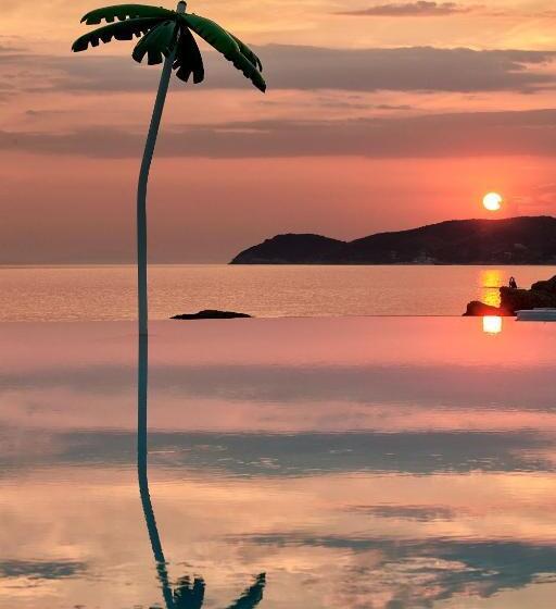 リゾートホテル Alexandra Elegance Bridging Generations